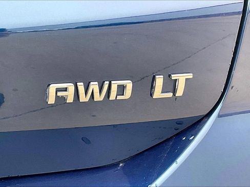 Used 2022 Chevrolet Equinox LT image 8