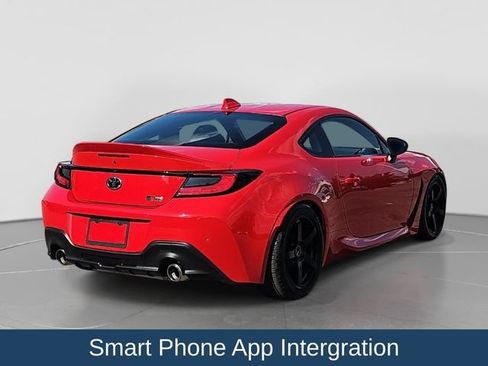 Used 2023 Toyota GR86 Premium w/ ALL Weather Mat Package (TMS) RWD image 9