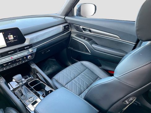 Used 2025 Kia Telluride SX Prestige X-Line image 24