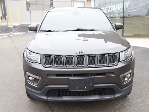 Used 2021 Jeep Compass Latitude AWD/4WD image 9