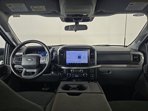 Used 2025 Ford F150 XLT w/ Equipment Group 301A Standard AWD/4WD image 9