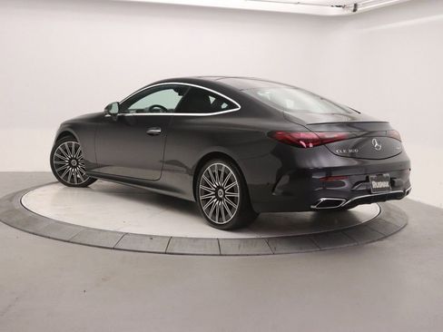 Certified 2025 Mercedes-Benz CLE 300 4MATIC Coupe image 2