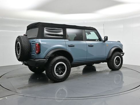 Certified 2021 Ford Bronco Badlands w/ Sasquatch Package image 26