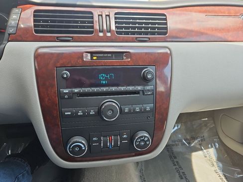 Used 2006 Chevrolet Impala LT FWD image 20