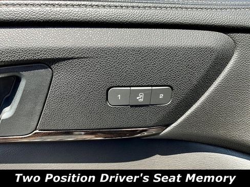 Used 2016 GMC Acadia Denali FWD image 38