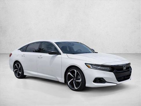 Used 2021 Honda Accord Sport image 3