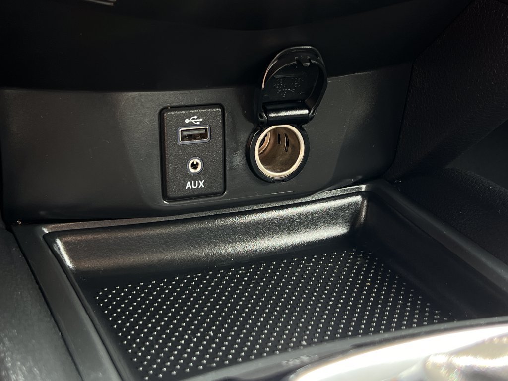 Used 2017 Nissan Rogue S FWD image 30