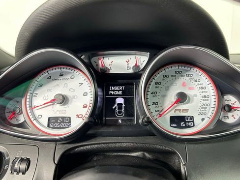 Used 2012 Audi R8 V10 image 19