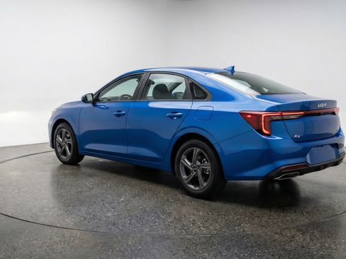 Used 2025 Kia K4 LXS image 6