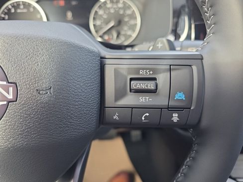 New 2026 Nissan Pathfinder SV image 22