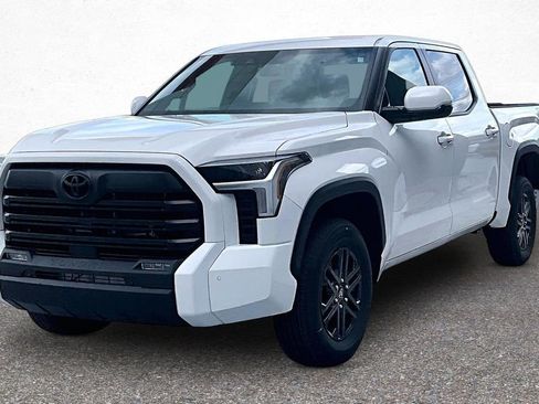 New 2025 Toyota Tundra SR5 w/ SR5 Convenience Package image 2