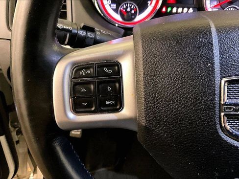 Used 2019 Dodge Grand Caravan GT image 17