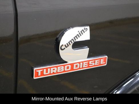 Used 2022 RAM 2500 Laramie AWD/4WD image 32