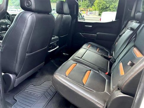 Used 2020 GMC Sierra 1500 AT4 w/ AT4 Premium Package image 13