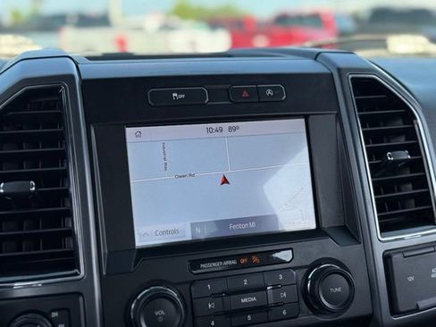Used 2020 Ford F150 XLT w/ Equipment Group 302A Luxury AWD/4WD image 3