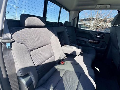 Used 2018 GMC Sierra 1500 SLE w/ SLE Value Package image 12