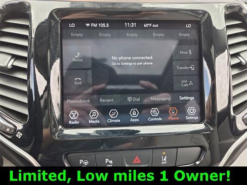 Used 2021 Jeep Cherokee Limited image 24