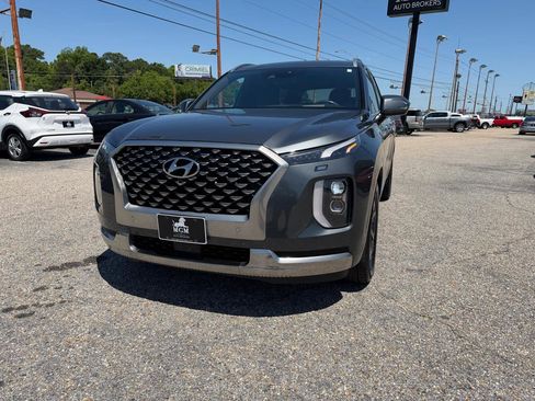 Used 2022 Hyundai Palisade Calligraphy w/ Cargo Package FWD image 9