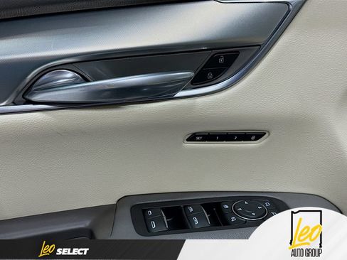 Used 2019 Cadillac XT5 Luxury AWD/4WD image 21