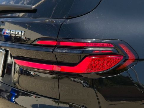 New 2027 BMW X7 M60i AWD/4WD image 5