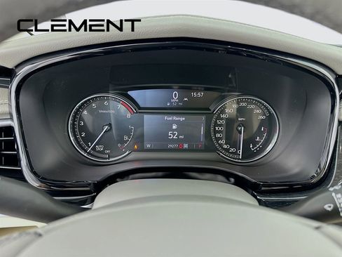 Used 2022 Cadillac XT6 Premium Luxury AWD/4WD image 18