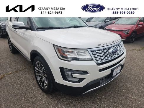 Used 2017 Ford Explorer Platinum AWD/4WD image 1