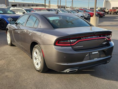 Used 2023 Dodge Charger SXT image 3