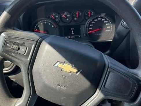 Used 2022 Chevrolet Silverado 1500 Custom image 7