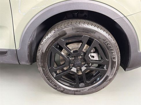 Used 2025 Kia Telluride EX X-Line AWD/4WD image 36