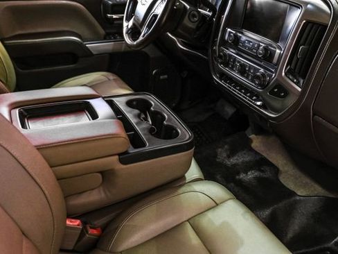 Used 2017 Chevrolet Silverado 3500 LTZ w/ Duramax Plus Package image 21