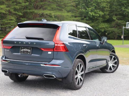 Used 2021 Volvo XC60 T8 Inscription w/ Protection Package Premier AWD/4WD image 4
