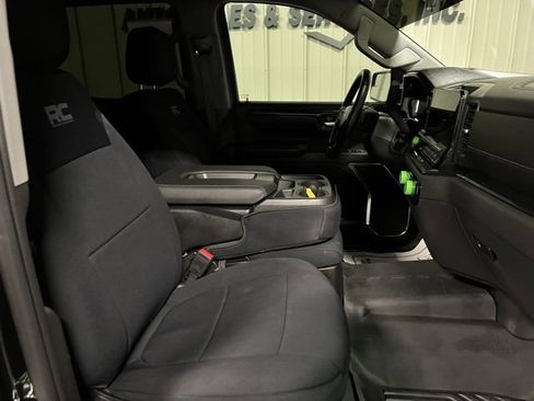 Used 2024 Chevrolet Silverado 1500 LT Trail Boss w/ Protection Package image 26