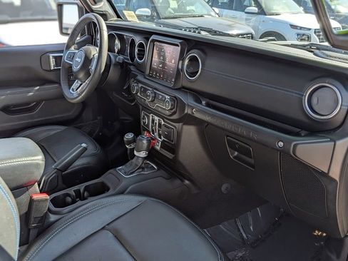Used 2023 Jeep Wrangler Unlimited Rubicon 4xe AWD/4WD image 22