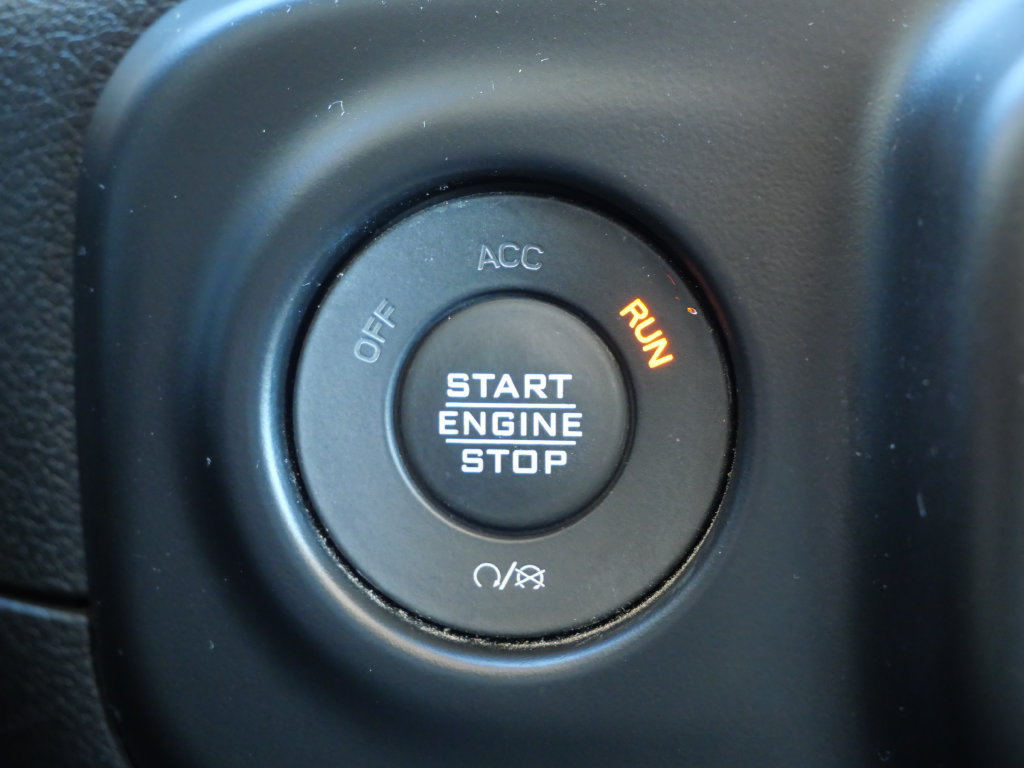 Used 2021 Jeep Wrangler Unlimited Sahara AWD/4WD image 24