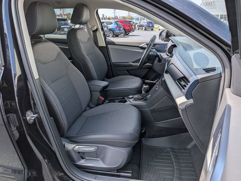 Used 2022 Volkswagen Taos SE AWD/4WD image 21