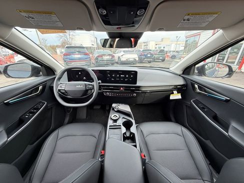 New 2025 Kia EV6 Light w/ Light LR Technology Package image 22