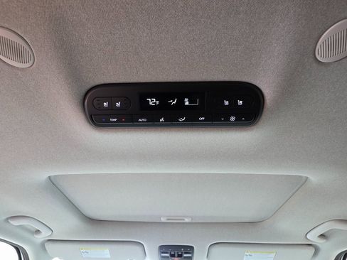 New 2026 Hyundai Palisade Limited image 18