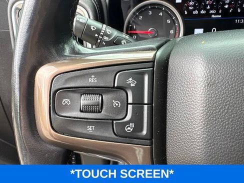 Used 2022 Chevrolet Silverado 1500 High Country w/ Technology Package AWD/4WD image 12