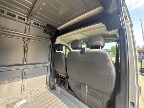Used 2023 RAM ProMaster 2500 w/ Premium Appearance Group image 55