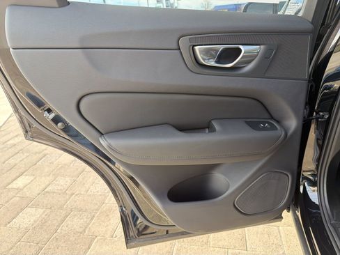 New 2026 Volvo XC60 B5 Ultra w/ Protection Package Premier AWD/4WD image 20