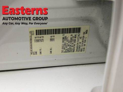 Used 2023 Nissan Maxima SR w/ Sport Mat Group FWD image 39