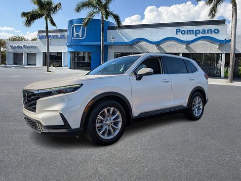 Used 2024 Honda CR-V EX image 3