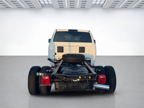 New 2026 RAM 3500 Tradesman image 4