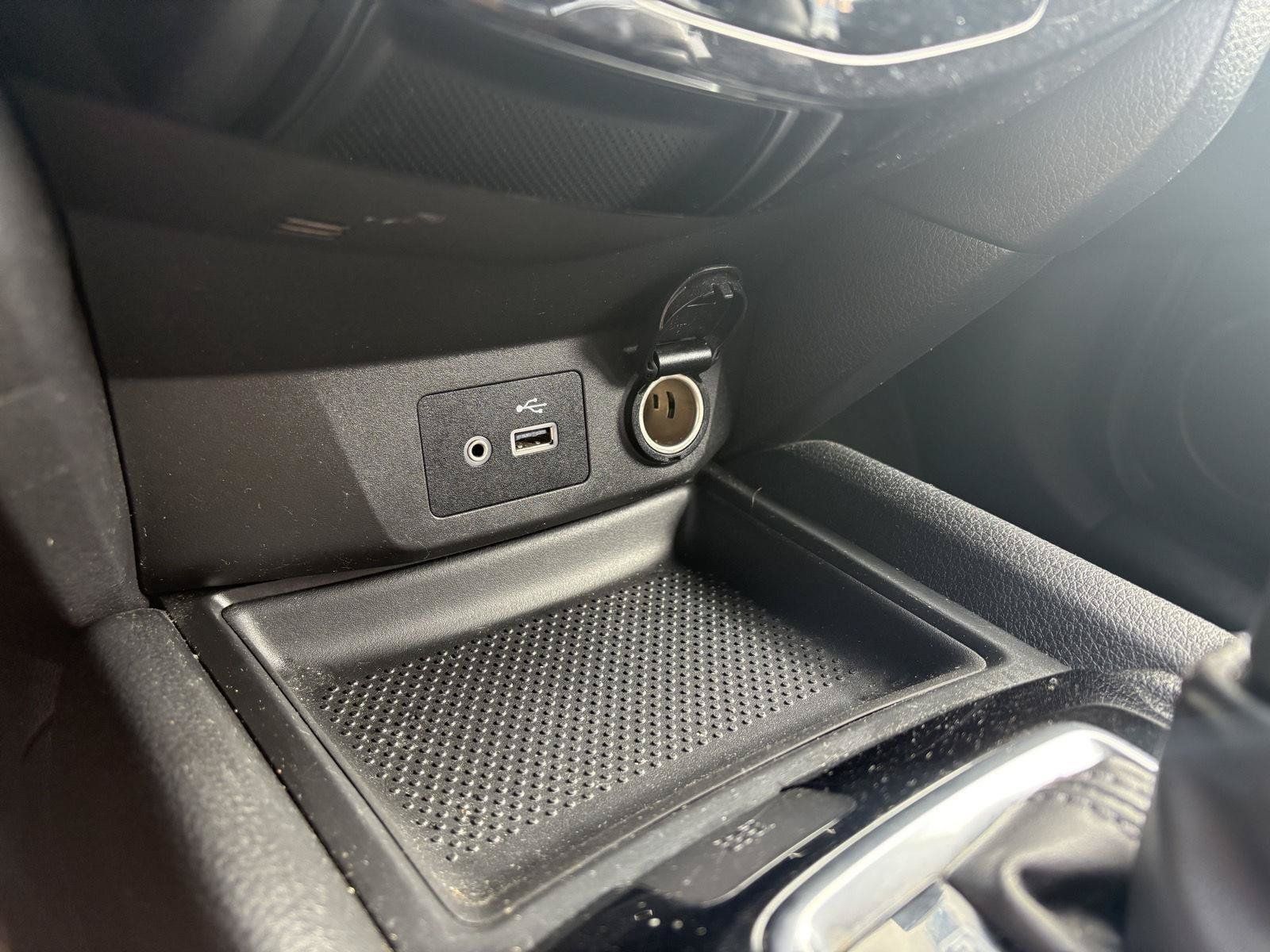 Used 2020 Nissan Rogue SV FWD image 10