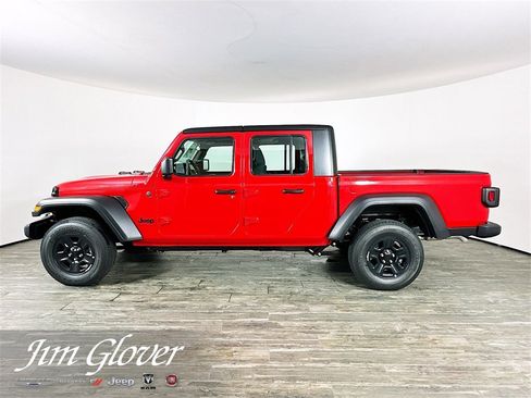 New 2026 Jeep Gladiator Sport image 9