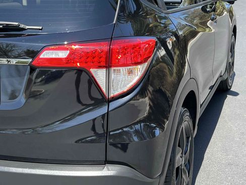Used 2019 Honda HR-V EX image 54