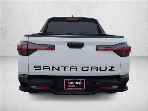 Used 2023 Hyundai Santa Cruz SE FWD image 7