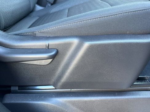 Used 2025 GMC Sierra 1500 Elevation image 21