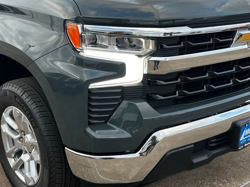 New 2026 Chevrolet Silverado 1500 LT image 12