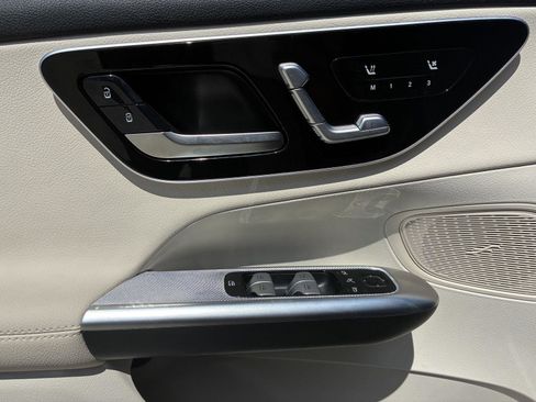 Certified 2026 Mercedes-Benz GLC 300 image 6